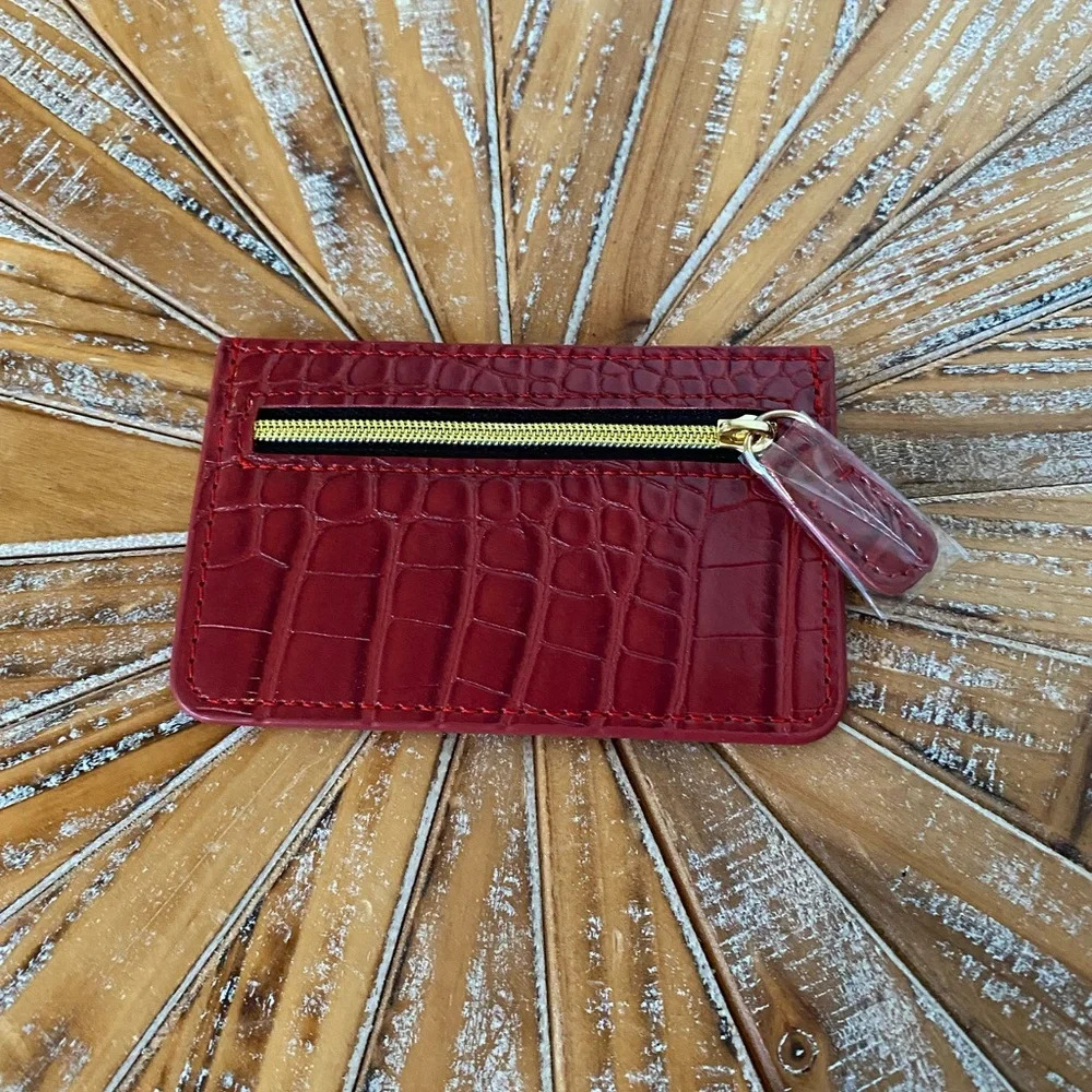 NWOT B-low the Belt Red Faux Croc Card Holder with Gold Tone Hardware - Picture 4 of 7